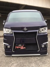 フロントバンパー（リップ左右ダクト付）