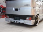 リアハーフスポイラー