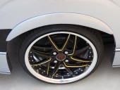 オーバーフェンダー